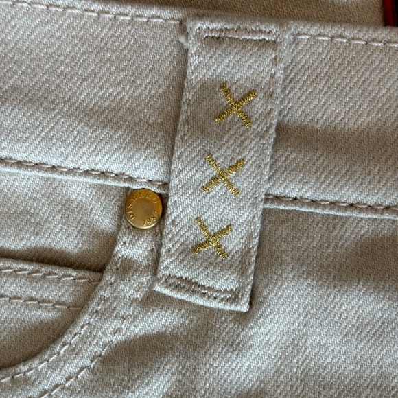 🎁 Dismero Beige Gold Accent Jeans - Picture 8 of 9